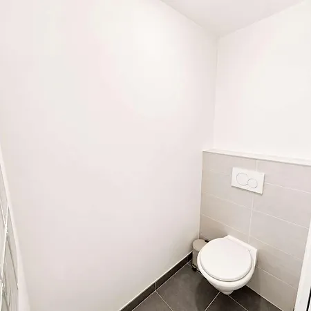 2 Avec Terrasse A Courbevoie