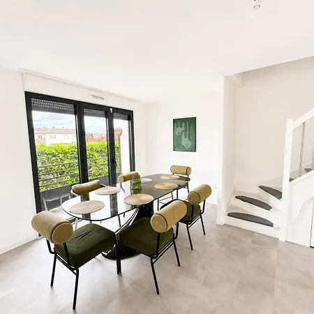 Apartamento 2 Avec Terrasse A *